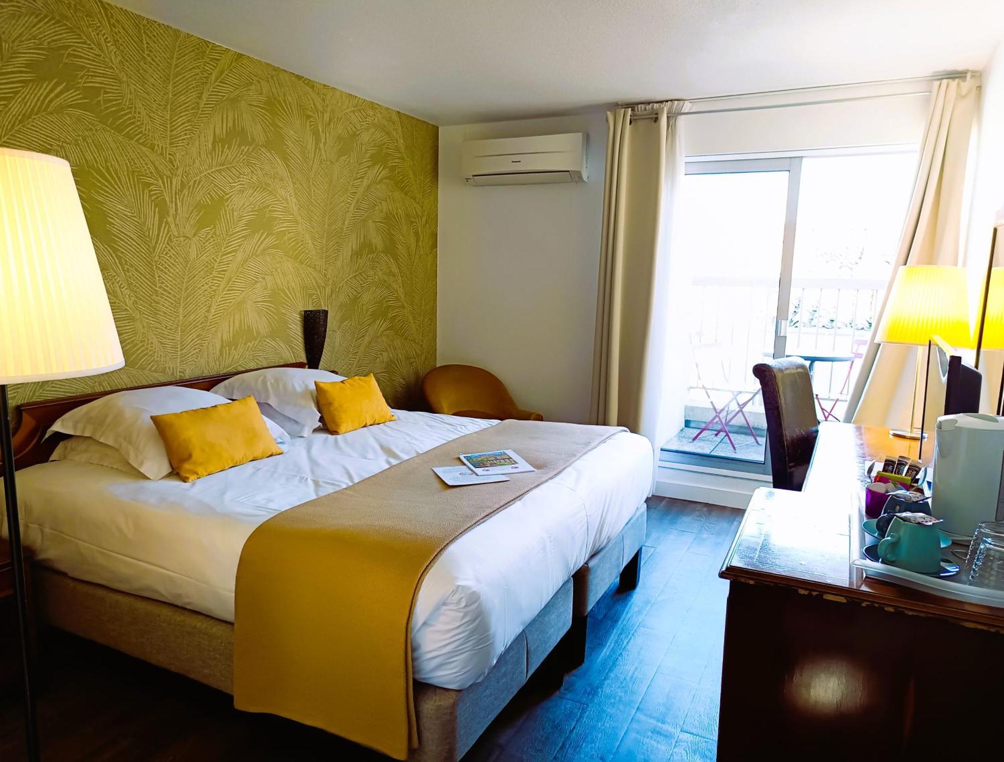 Hotel Des Tuileries Ним Екстериор снимка