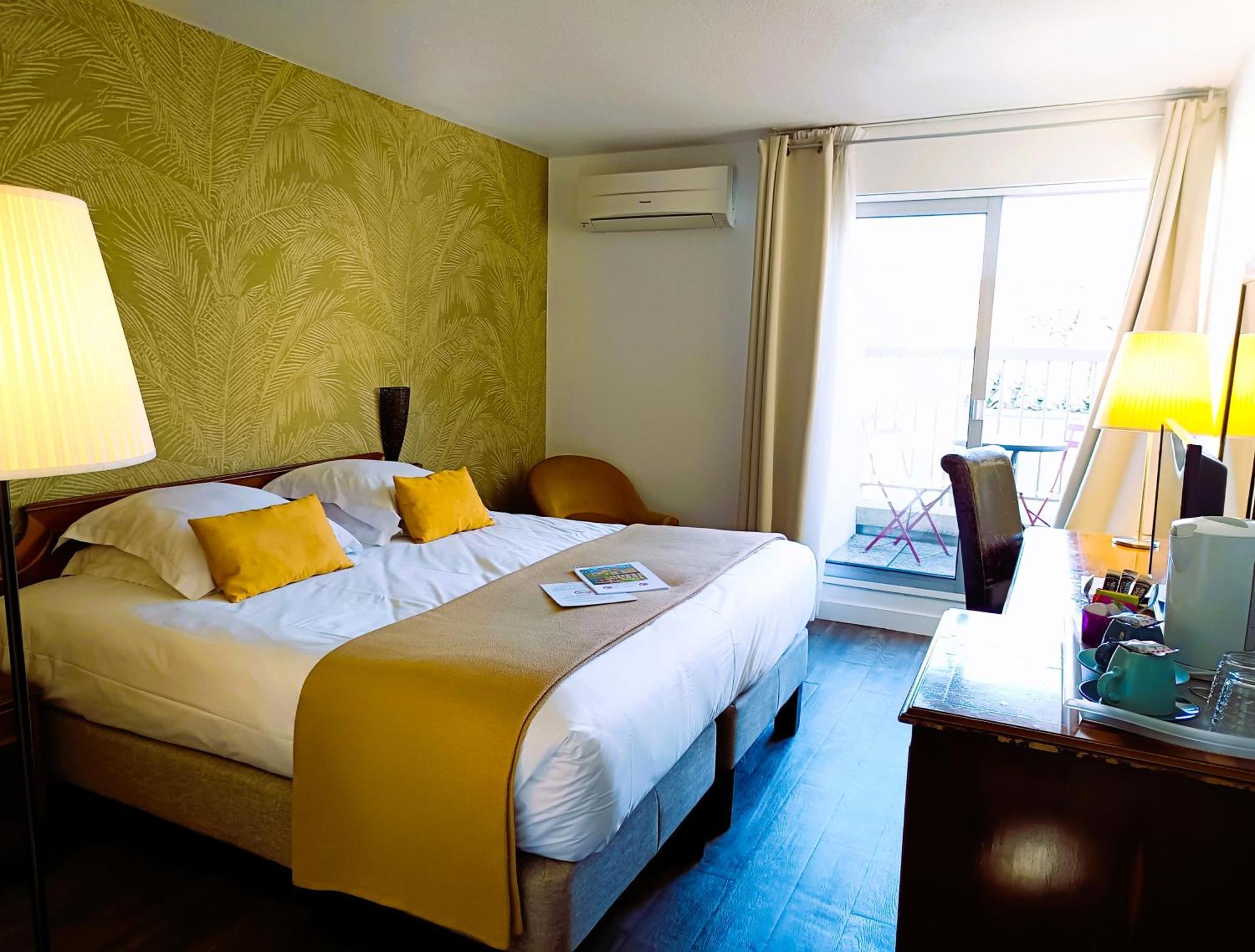 Hotel Des Tuileries Ним Екстериор снимка