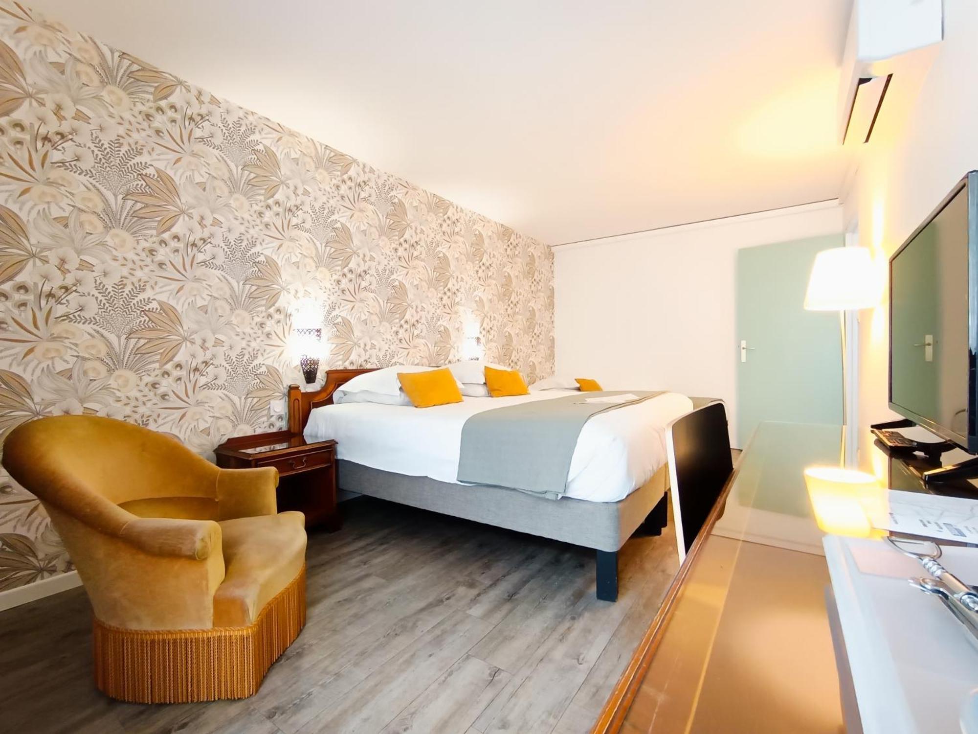 Hotel Des Tuileries Ним Екстериор снимка