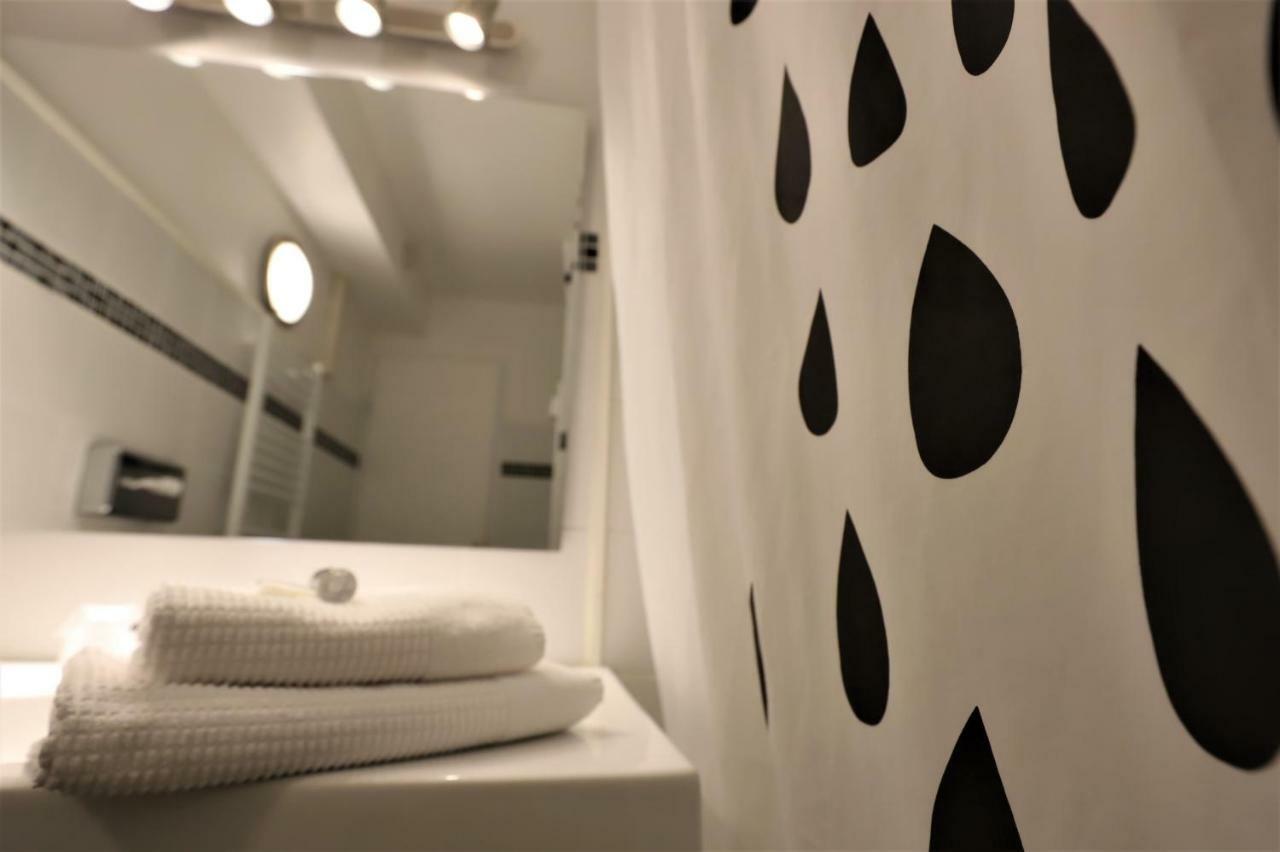 Hotel Des Tuileries Ним Екстериор снимка